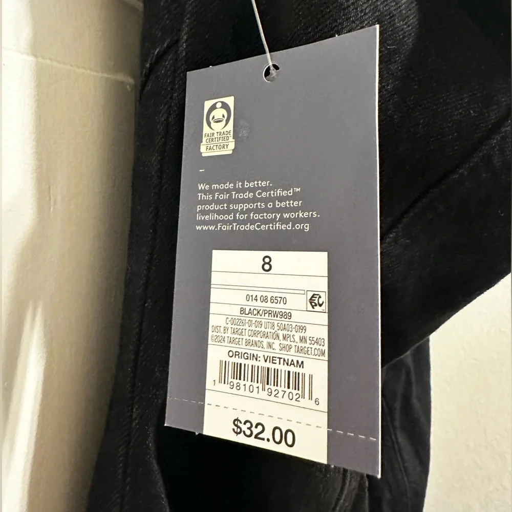 NWT Women’s Universal Threads Black Denim Strapless Dress
Size 8 - Picture 3 of 4